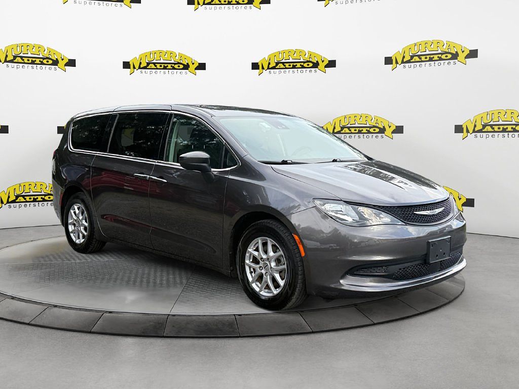2023 Chrysler Voyager LX Fleet