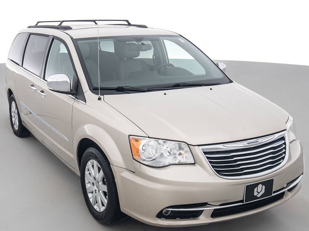 2012 Chrysler Town and Country Touring-L