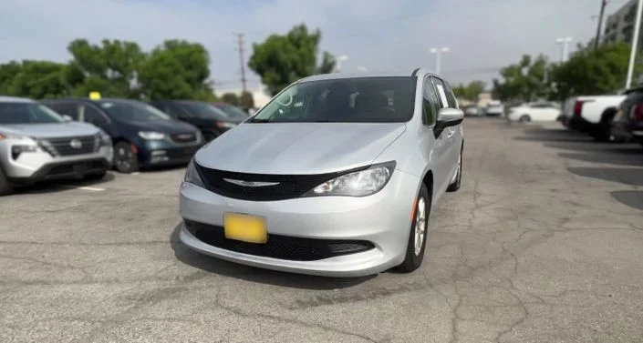 2023 Chrysler Voyager LX Fleet
