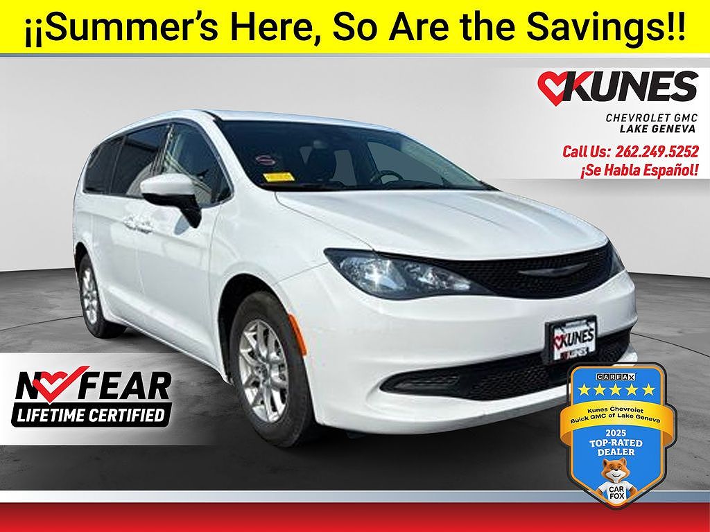 2023 Chrysler Voyager LX Fleet