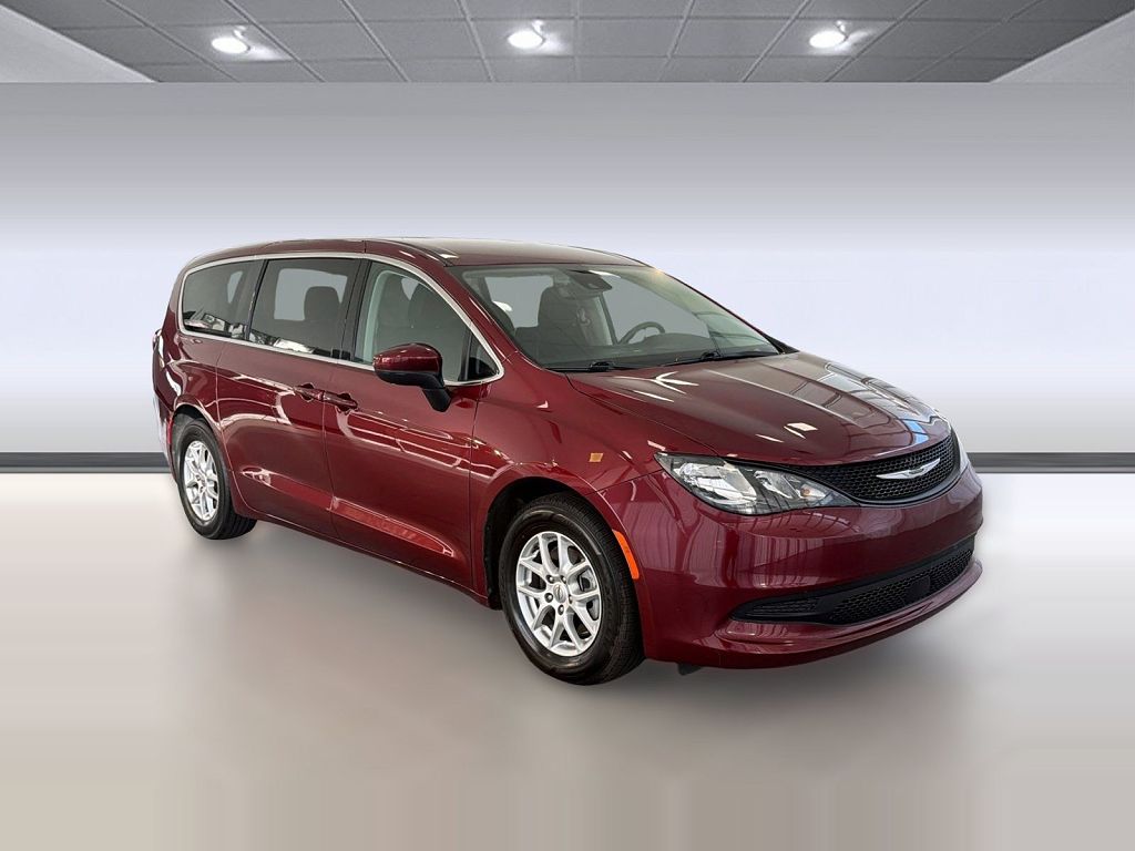 2023 Chrysler Voyager LX