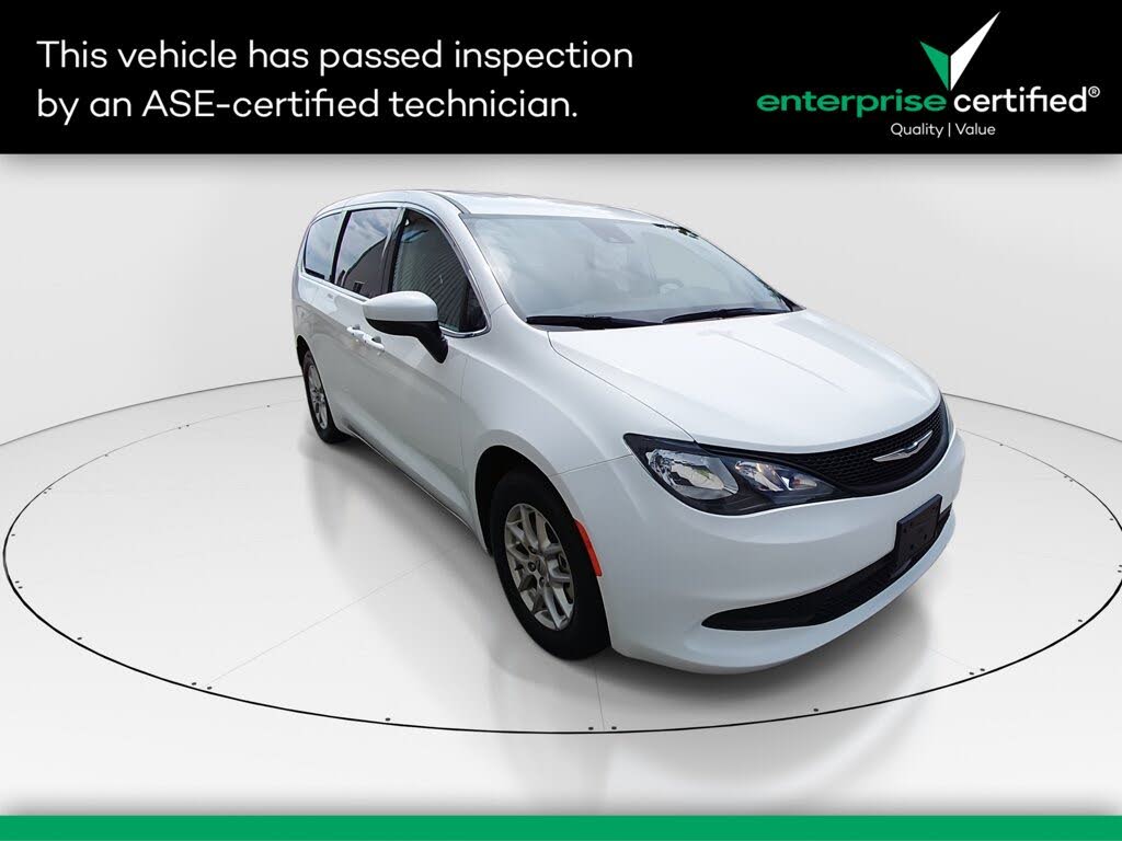 2023 Chrysler Voyager LX Fleet