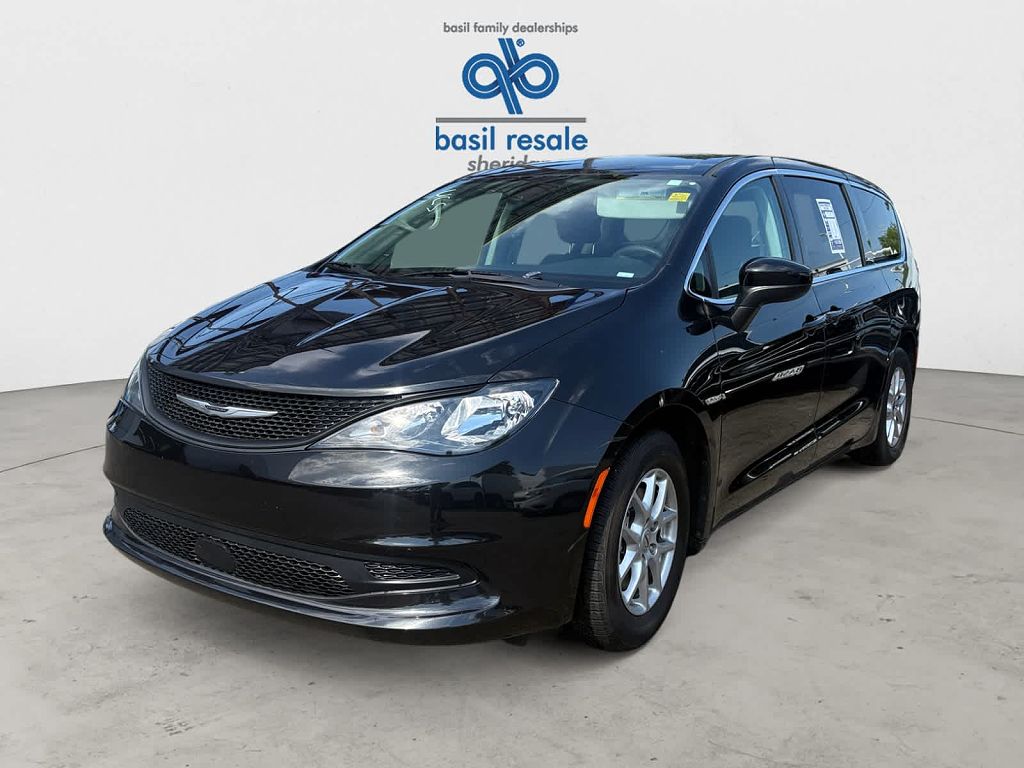 2023 Chrysler Voyager LX Fleet