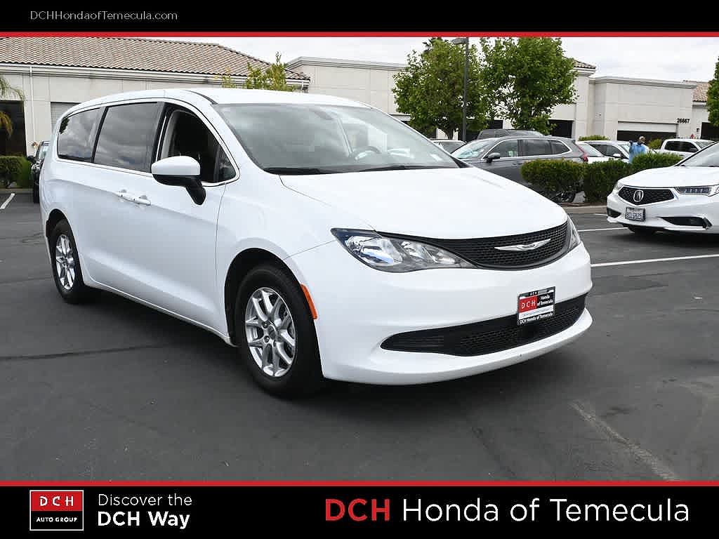 2022 Chrysler Voyager LX Fleet