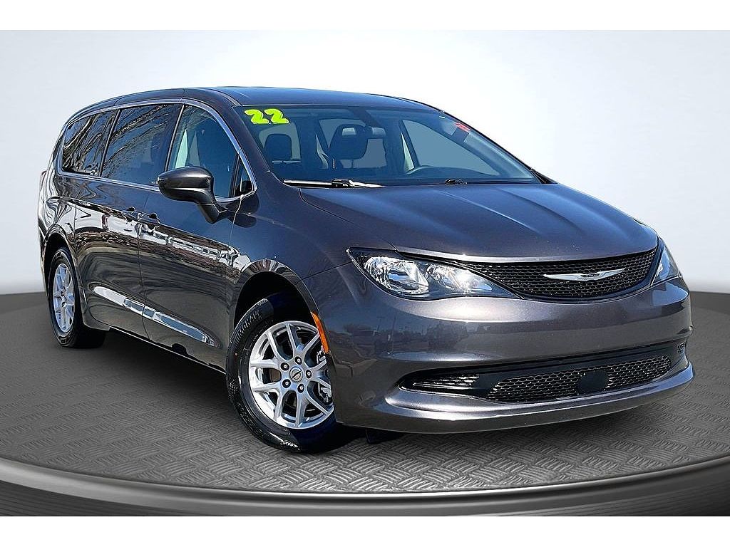 2022 Chrysler Voyager LX Fleet