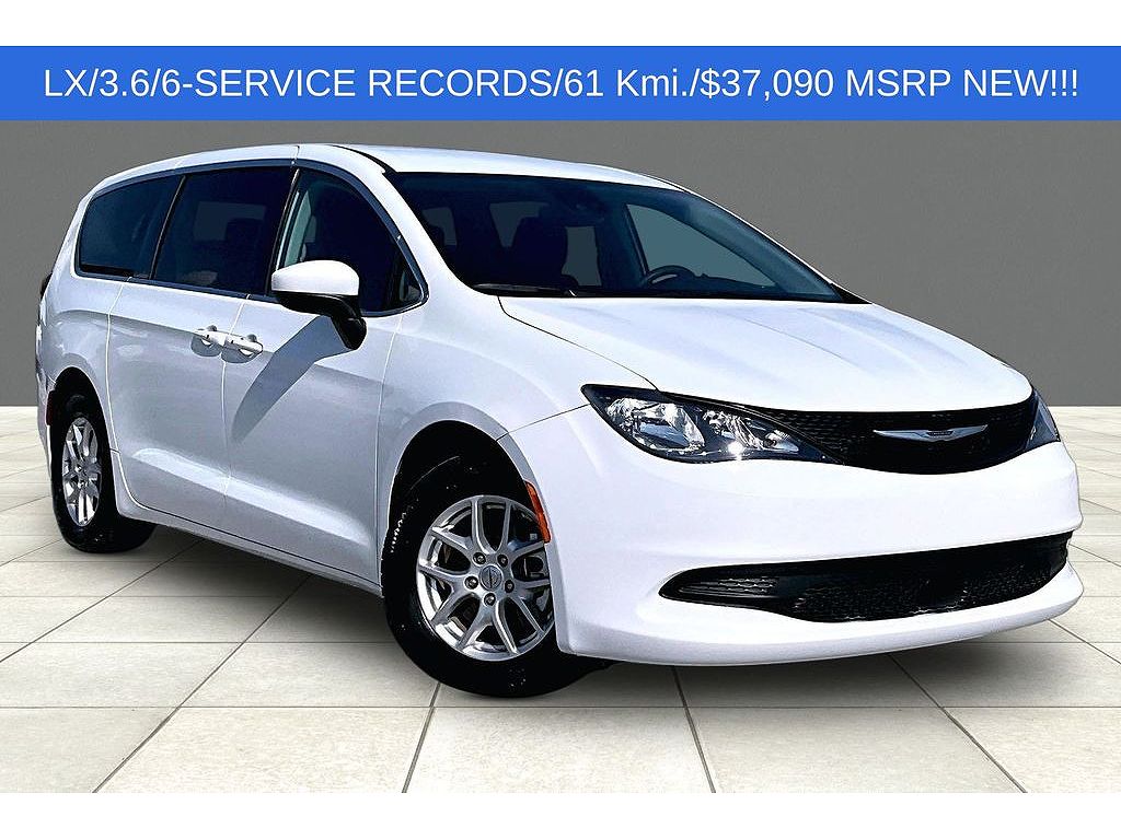 2023 Chrysler Voyager LX Fleet