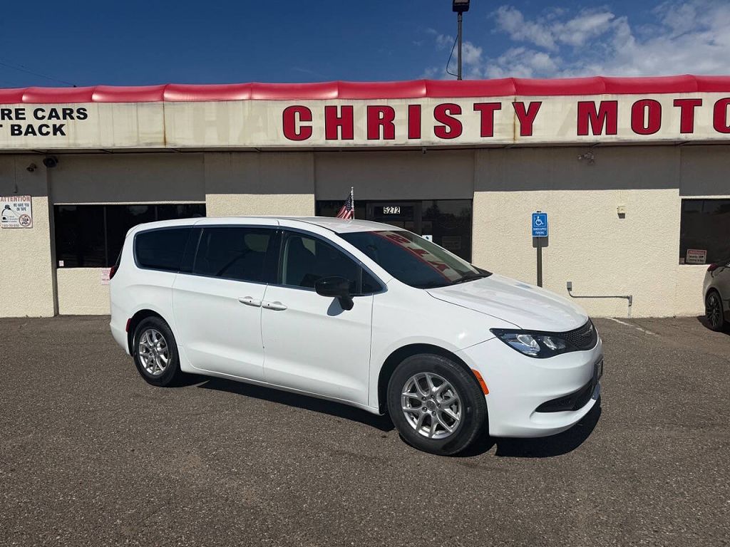 2024 Chrysler Voyager LX Fleet