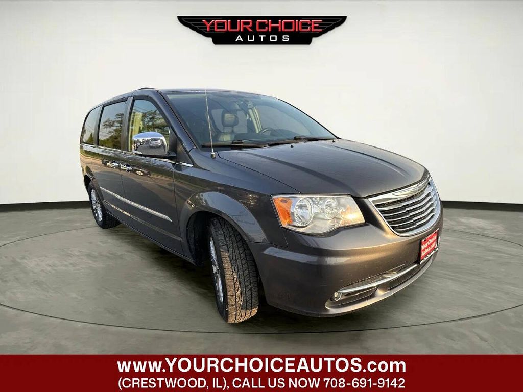 2015 Chrysler Town & Country Touring-L