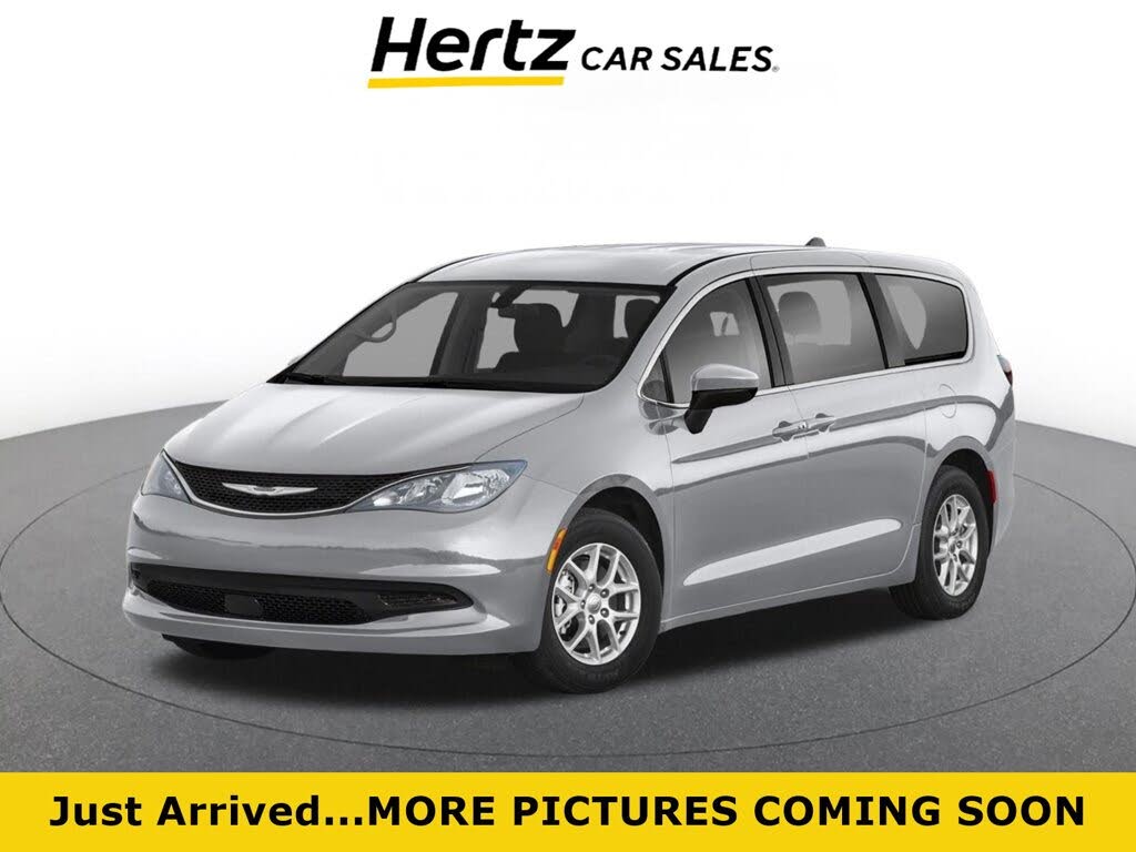2023 Chrysler Voyager LX Fleet