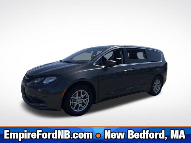 2023 Chrysler Voyager LX Fleet