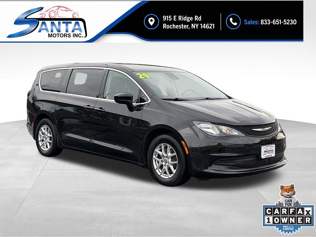 2024 Chrysler Voyager LX