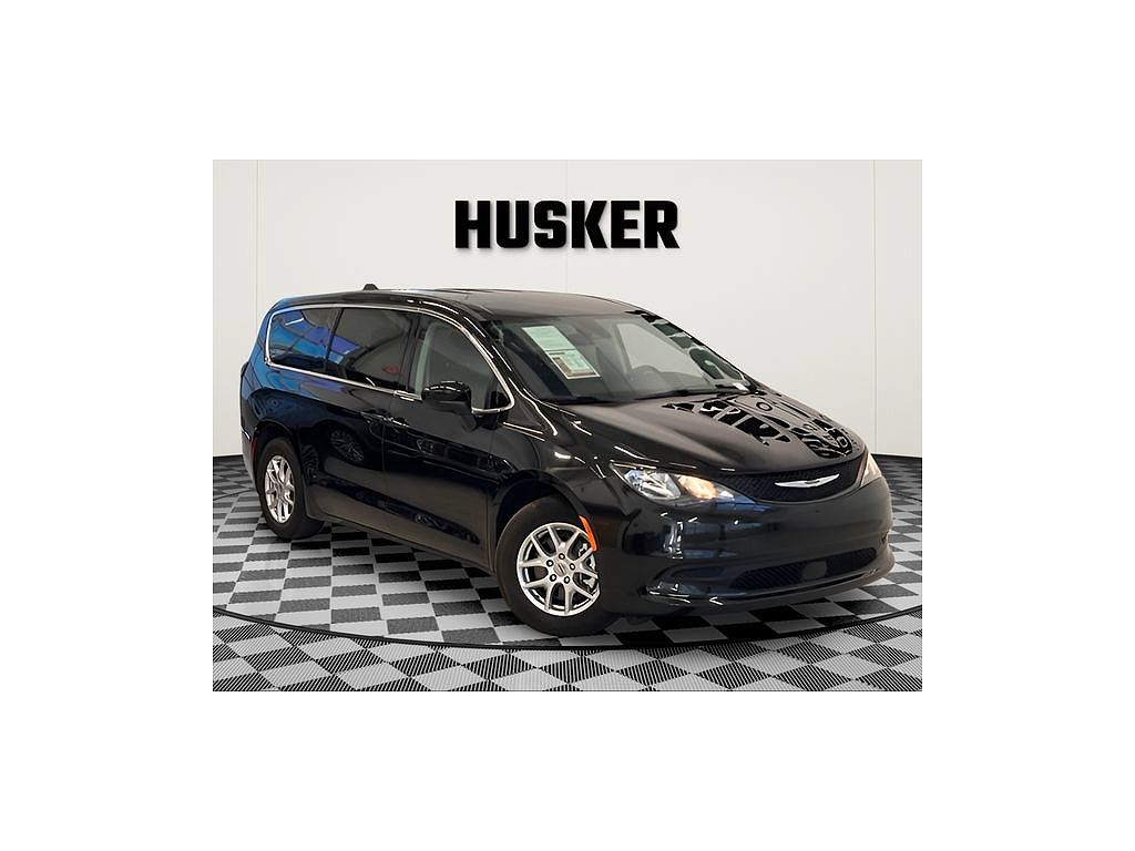 2024 Chrysler Voyager LX Fleet
