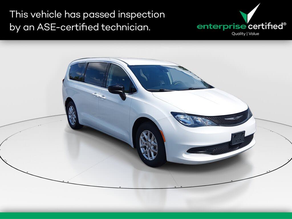 2024 Chrysler Voyager LX Fleet