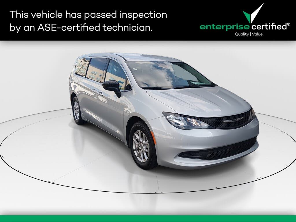 2024 Chrysler Voyager LX Fleet