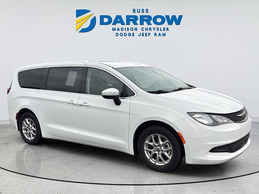 2023 Chrysler Voyager LX Fleet