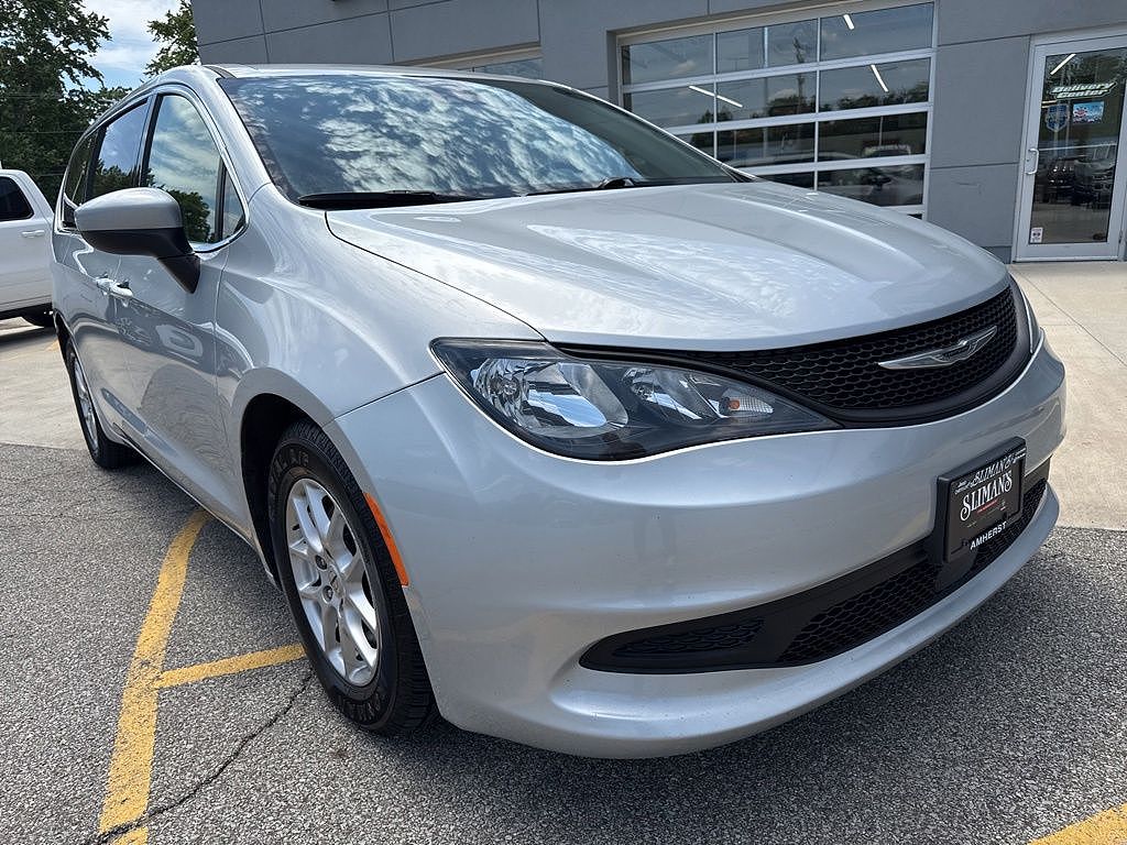 2023 Chrysler Voyager LX Fleet