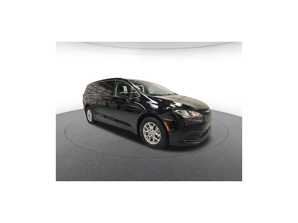 2024 Chrysler Voyager LX Fleet