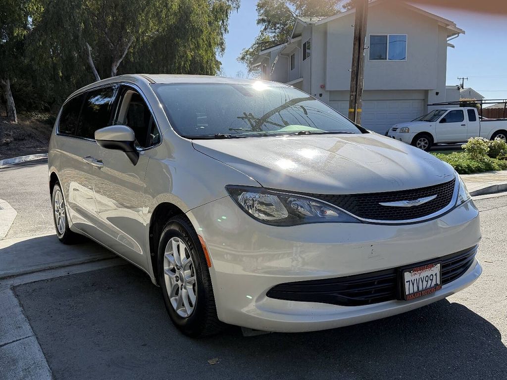 2017 Chrysler Pacifica LX