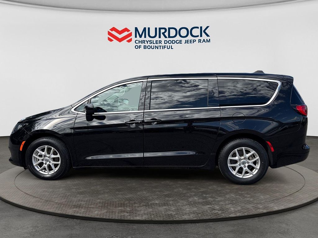 2024 Chrysler Voyager LX Fleet