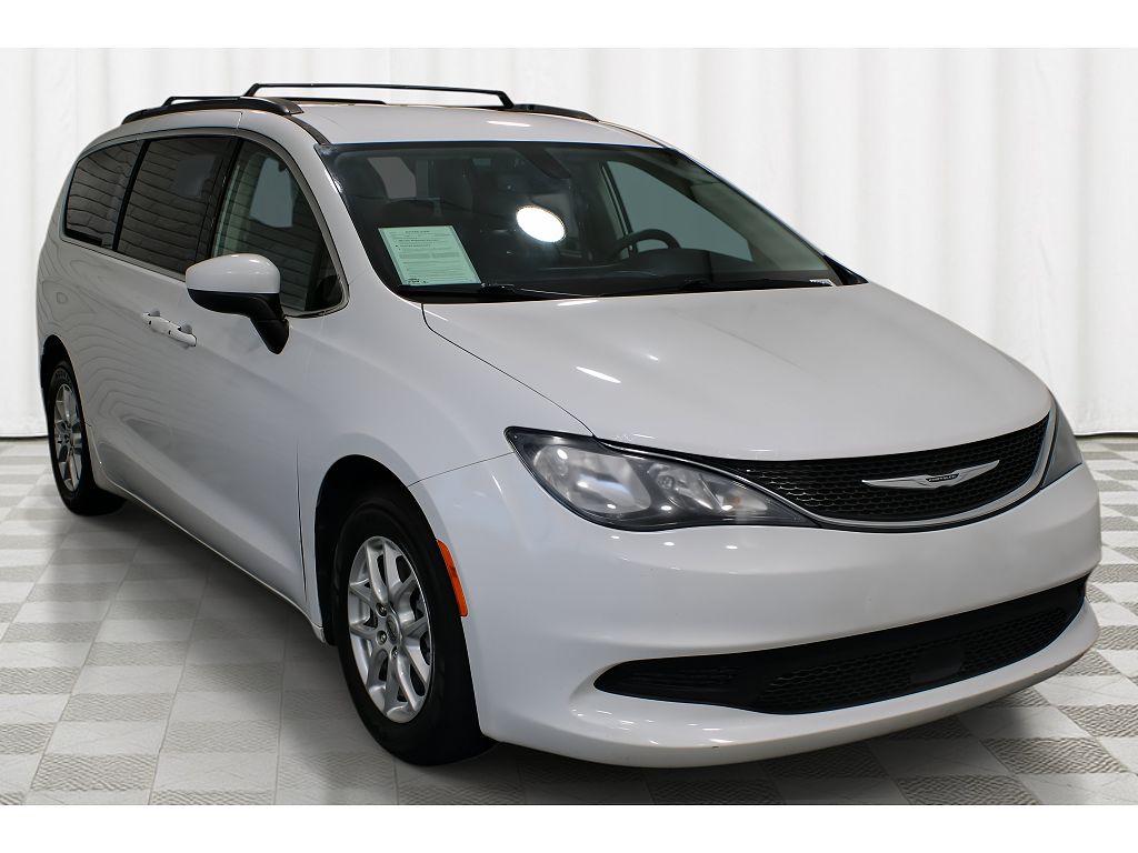 2021 Chrysler Voyager LXI