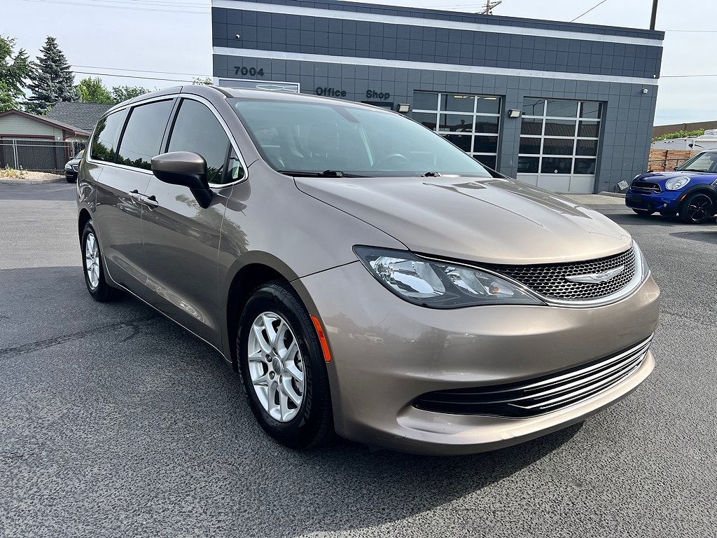 2017 Chrysler Pacifica Touring
