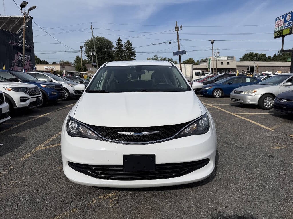 2017 Chrysler Pacifica Touring