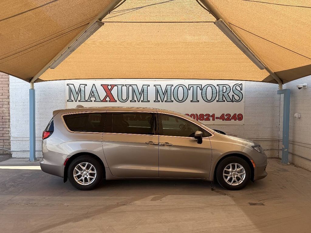 2017 Chrysler Pacifica Touring