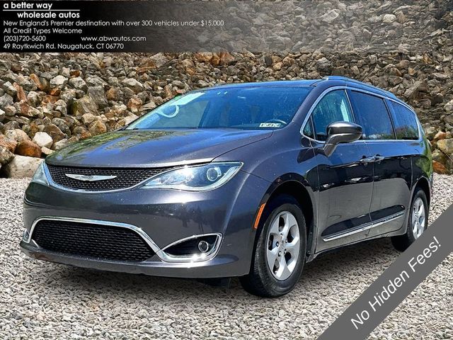 2017 Chrysler Pacifica Touring-L Plus