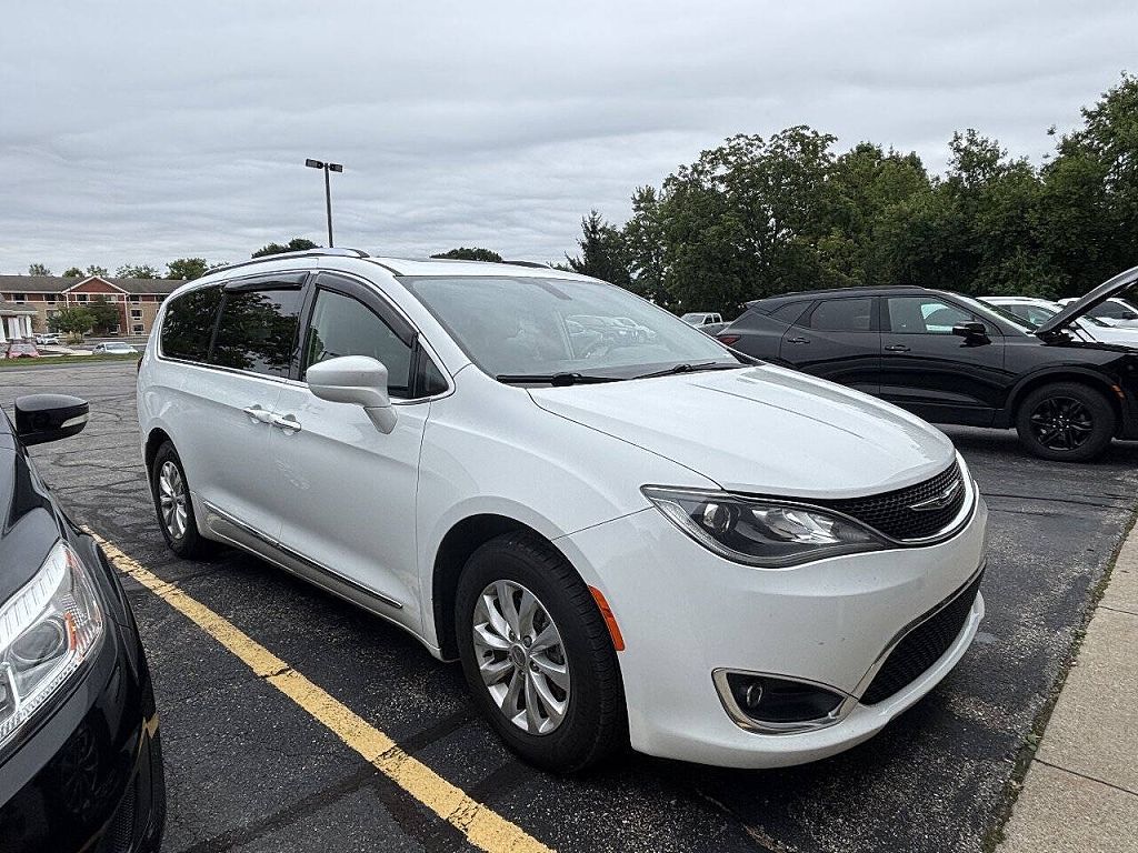 2018 Chrysler Pacifica Touring L Plus
