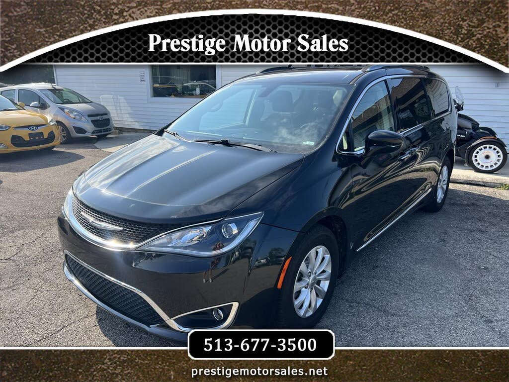 2018 Chrysler Pacifica Touring L Plus