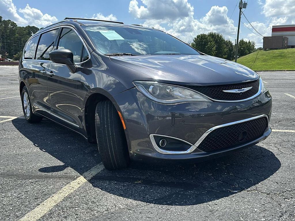 2018 Chrysler Pacifica Touring L Plus