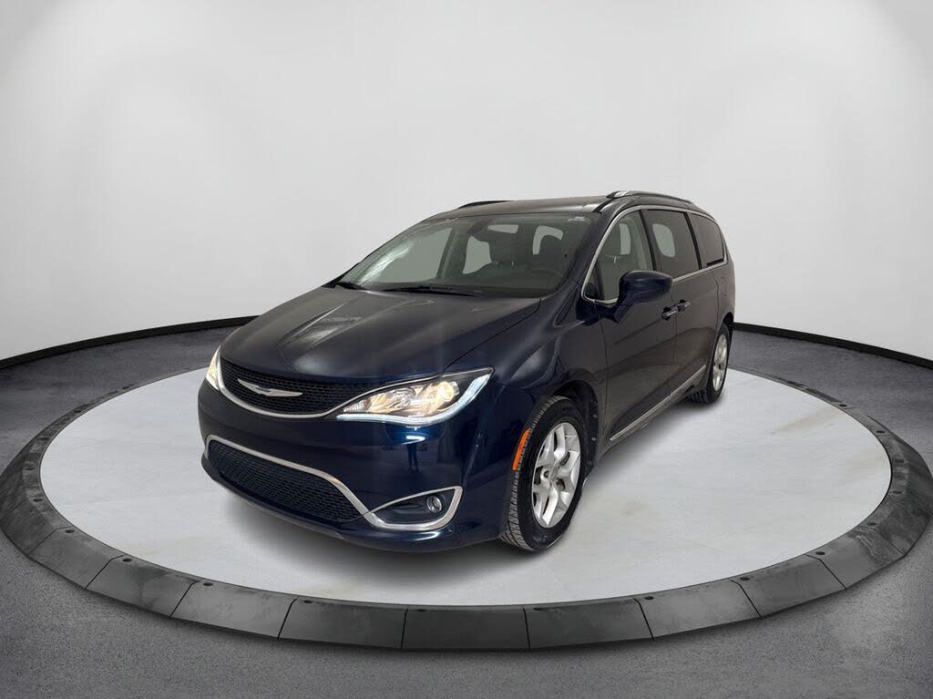 2018 Chrysler Pacifica Touring L Plus