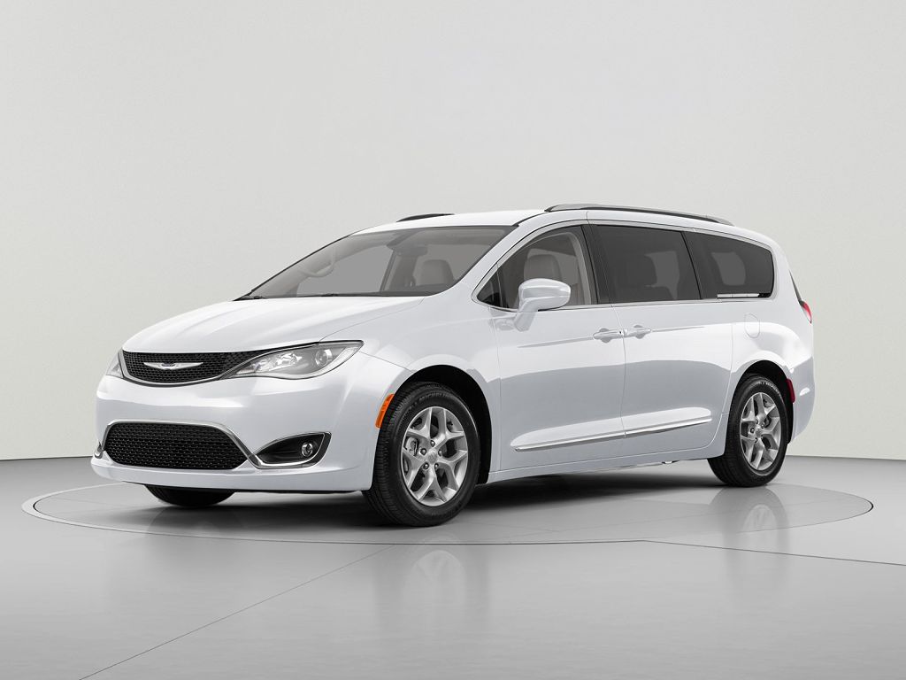 2018 Chrysler Pacifica Touring L Plus