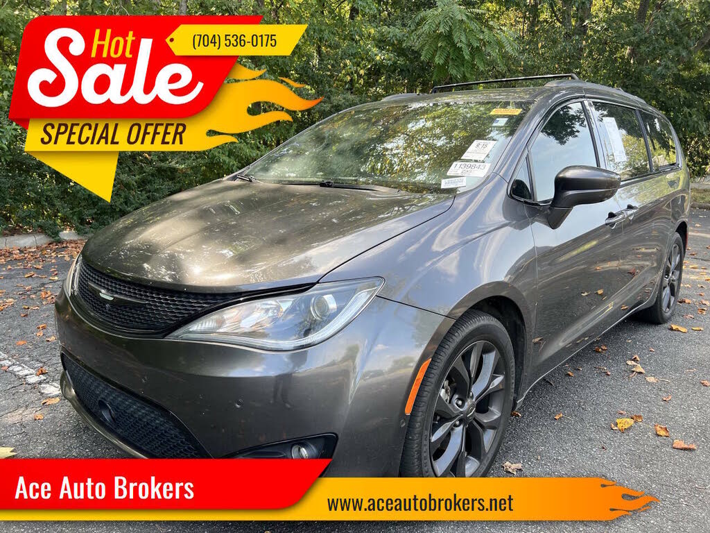 2019 Chrysler Pacifica Touring L Plus