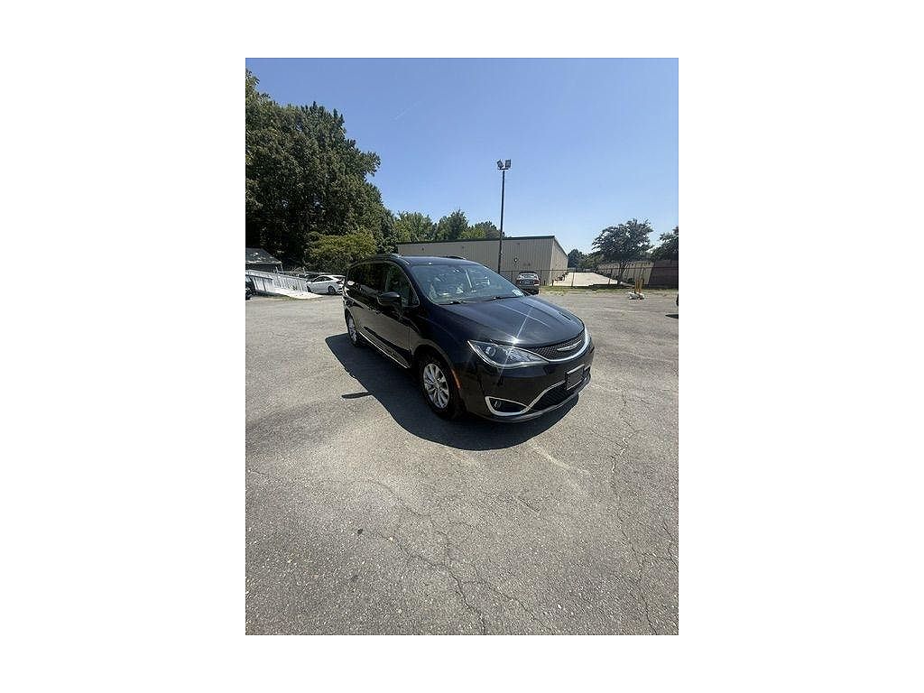 2018 Chrysler Pacifica Touring L Plus