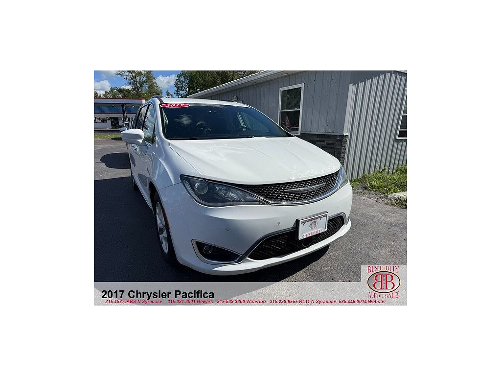 2017 Chrysler Pacifica Touring-L Plus