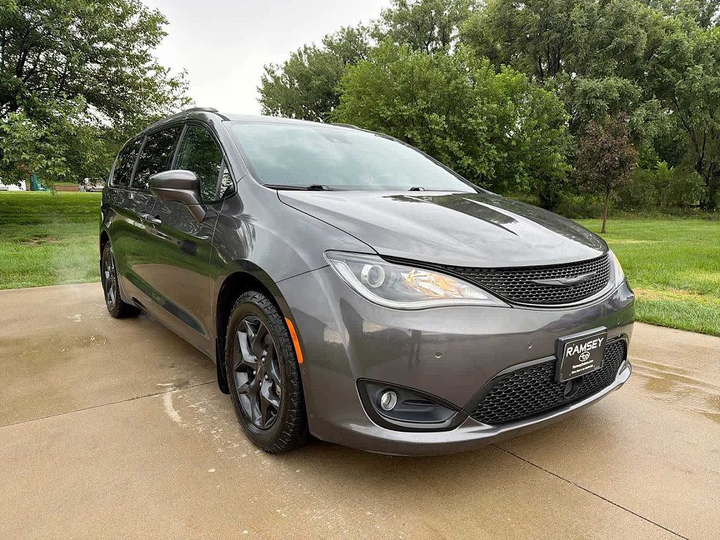 2018 Chrysler Pacifica Touring L Plus