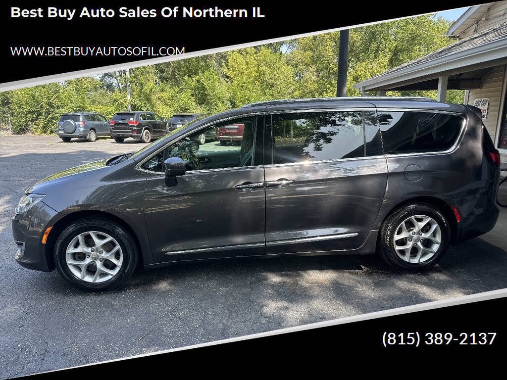 2019 Chrysler Pacifica Touring L Plus