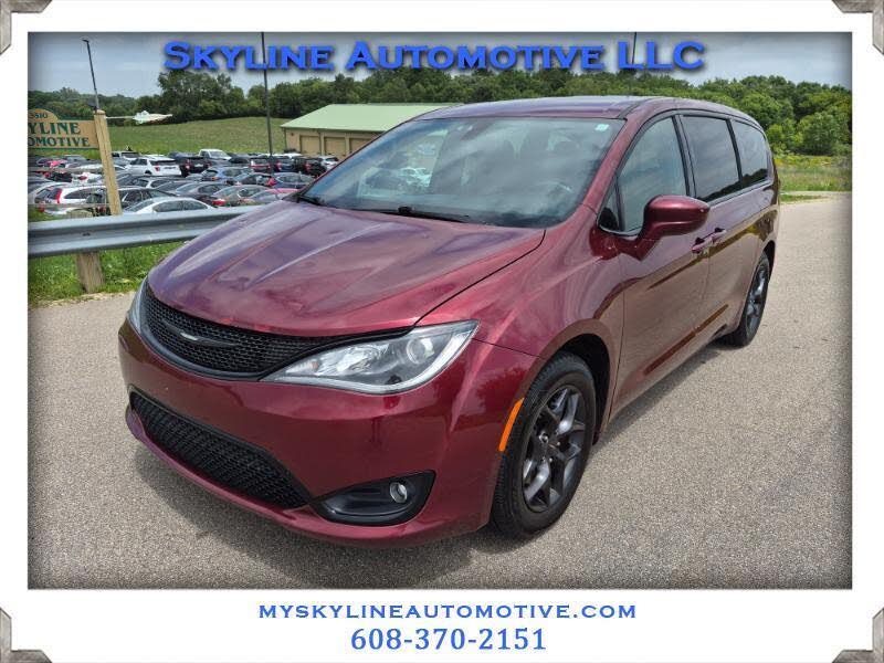 2018 Chrysler Pacifica Touring Plus