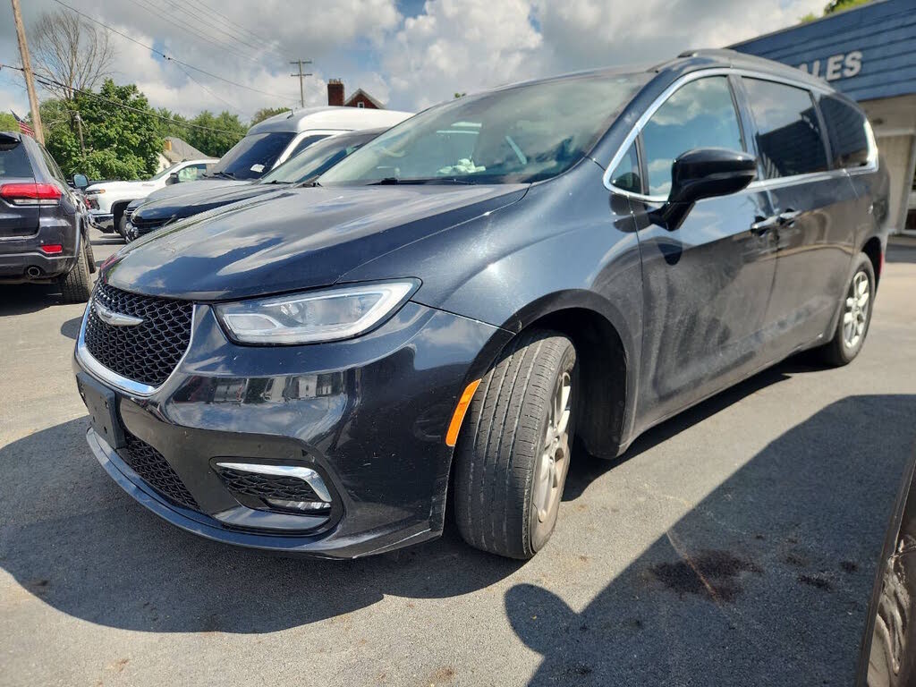 2021 Chrysler Pacifica Touring