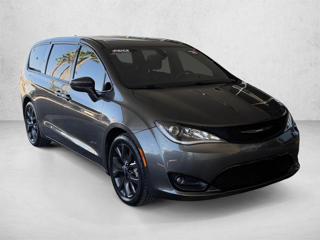 2018 Chrysler Pacifica Touring Plus
