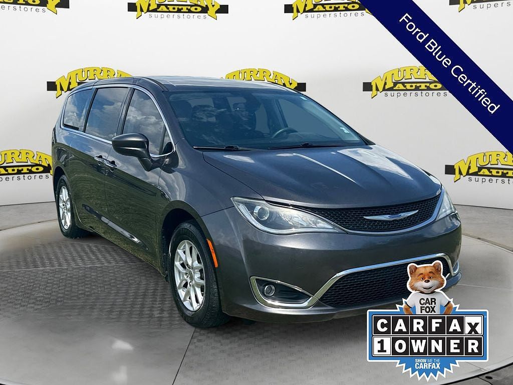 2020 Chrysler Pacifica Touring