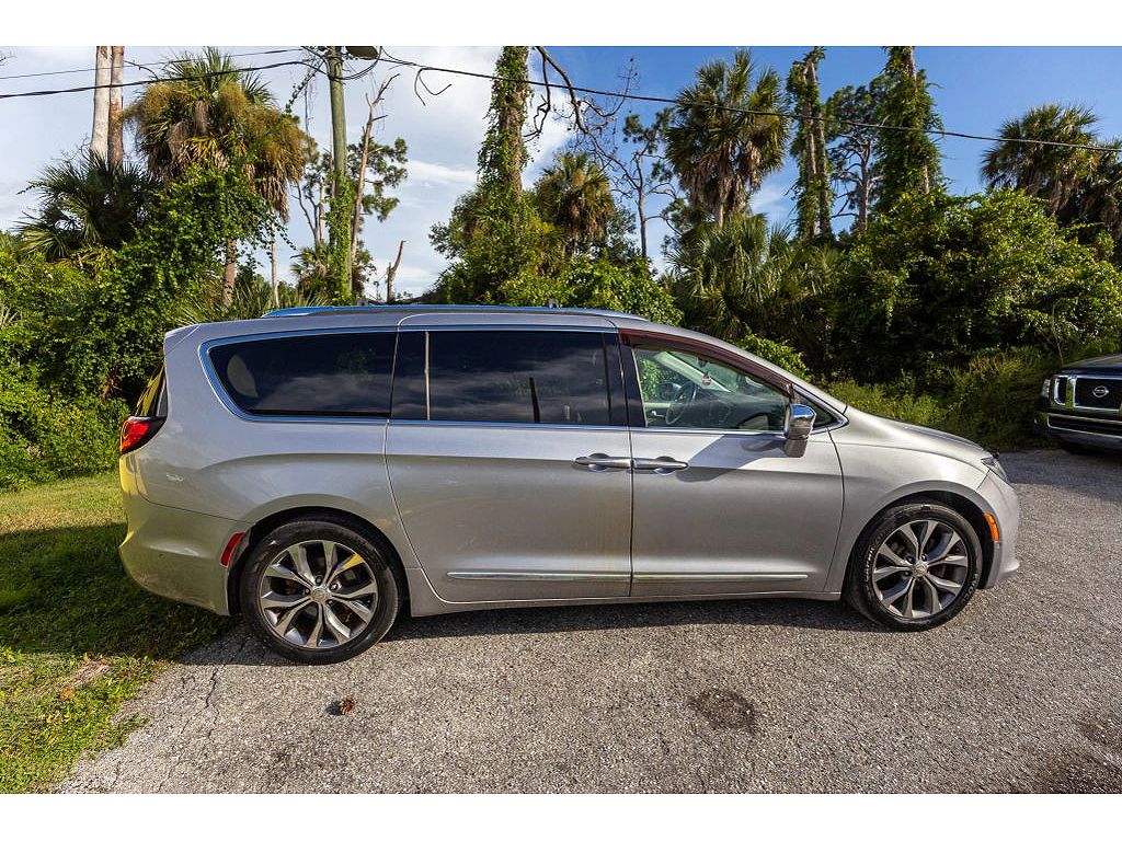 2018 Chrysler Pacifica Limited