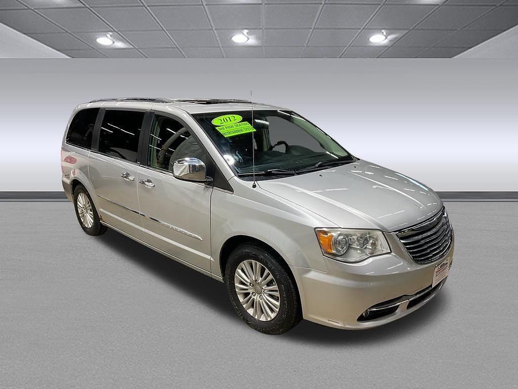 2012 Chrysler Town & Country Limited