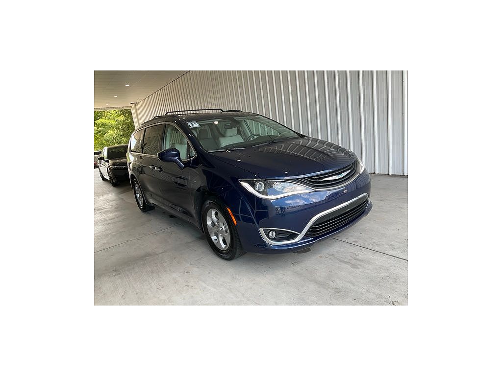 2018 Chrysler Pacifica Touring Plus