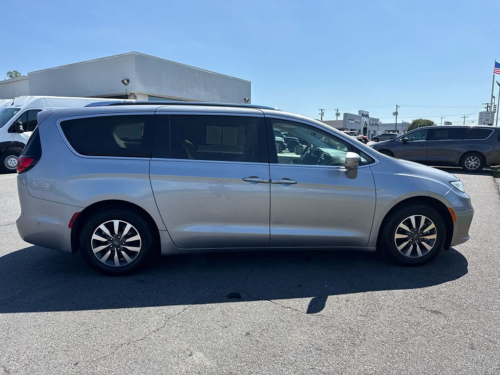 2021 Chrysler Pacifica Hybrid Touring L