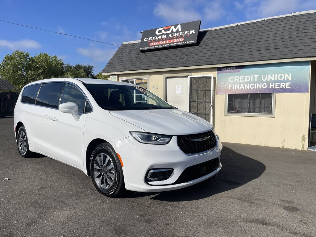 2022 Chrysler Pacifica Hybrid Hybrid Touring L