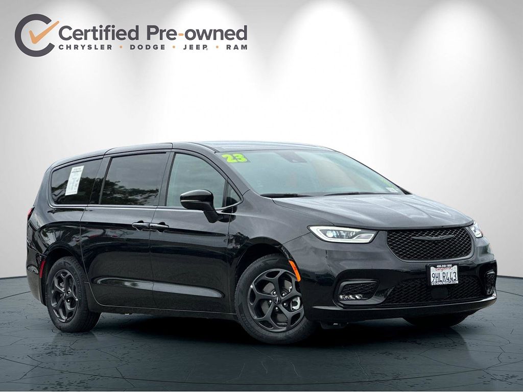 2023 Chrysler Pacifica Hybrid Touring L