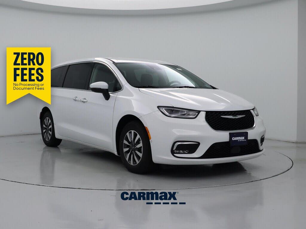 2023 Chrysler Pacifica Plug-In Hybrid Hybrid Touring L