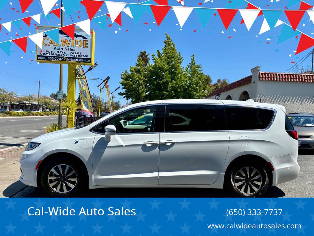 2022 Chrysler Pacifica Hybrid Hybrid Touring L